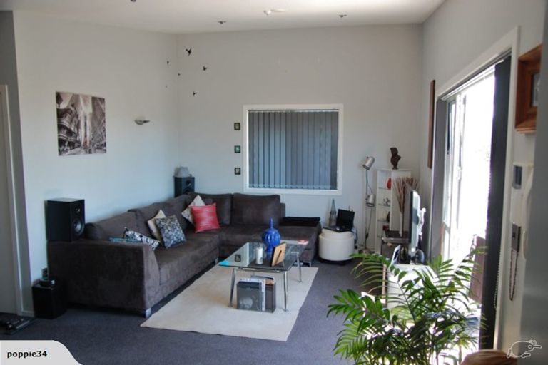 Photo of property in 7/12 Hutcheson Street, Sydenham, Christchurch, 8023