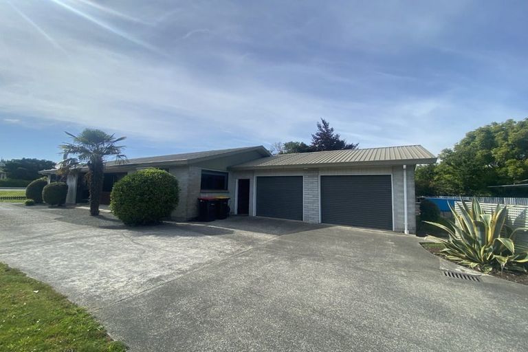 Photo of property in 124 Great North Road, Winton, 9720