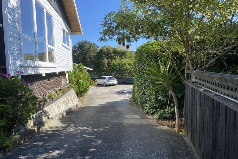 Photo of property in 6 Flaxmere Street, Waikanae Beach, Waikanae, 5036