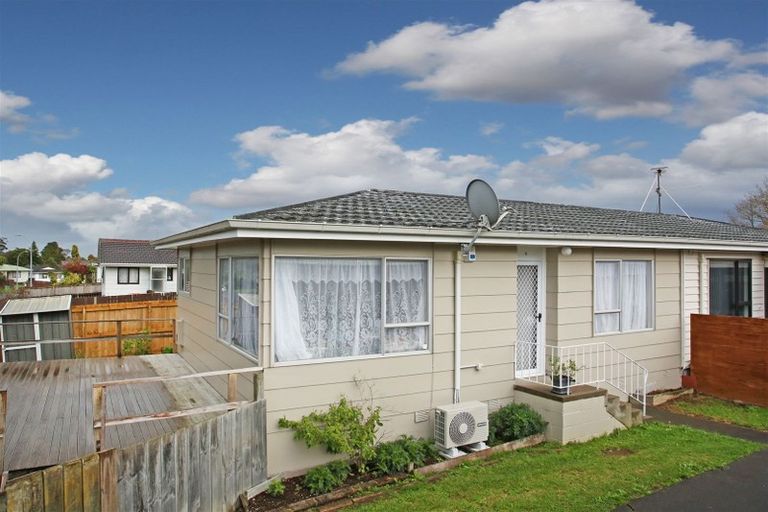 Photo of property in 1/9 Sharland Avenue, Manurewa, Auckland, 2102