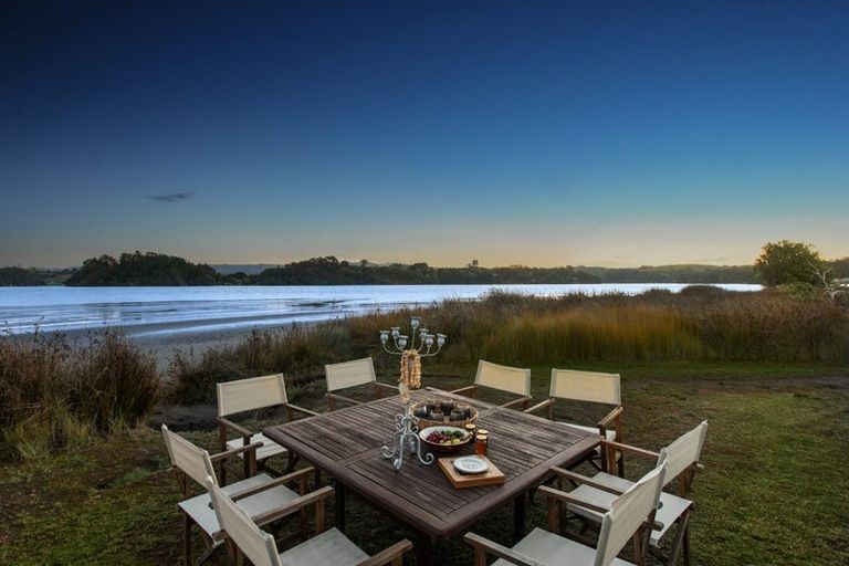 Photo of property in 26 Ohiwa Parade, Ohope, 3121