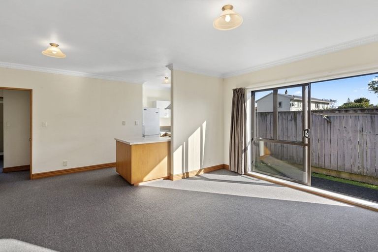 Photo of property in 2/10 Waitui Crescent, Waiwhetu, Lower Hutt, 5010