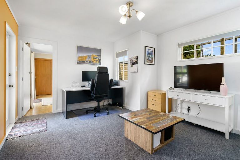 Photo of property in 16 Cowley Drive, Leamington, Cambridge, 3432