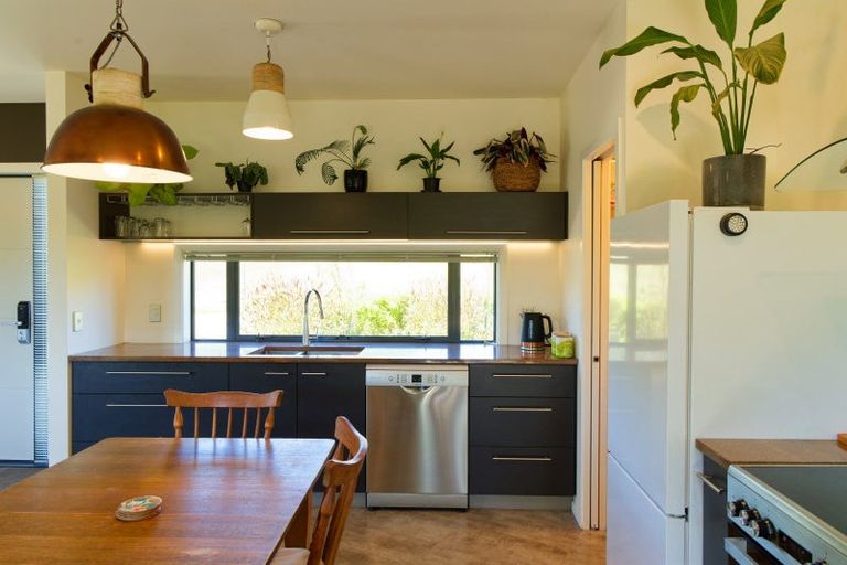 Photo of property in 15 Clemett Court, Kaikoura Flat, Kaikoura, 7371