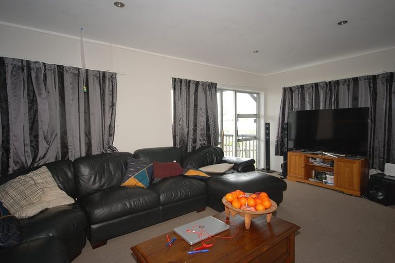 Photo of property in 128 Boundary Road, Clover Park, Auckland, 2019