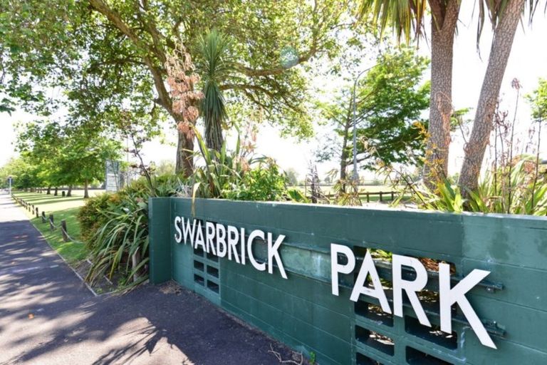 Photo of property in 118 Rifle Range Road, Dinsdale, Hamilton, 3204