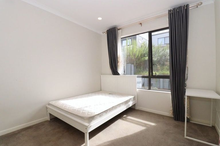 Photo of property in 3 Lisnoble Road, Flat Bush, Auckland, 2019