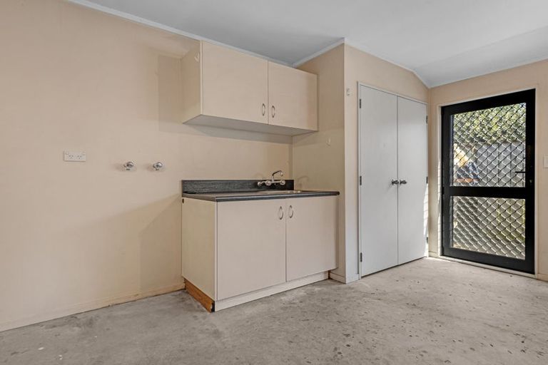 Photo of property in 68a Auckland Road, Greenmeadows, Napier, 4112