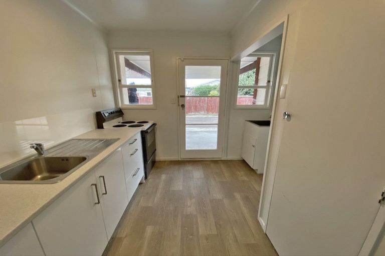 Photo of property in 676 Main Street, Palmerston North, 4414