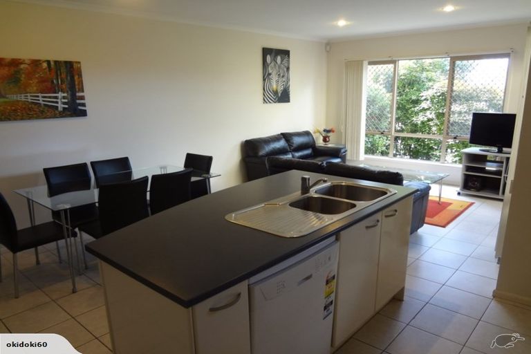 Photo of property in 5 Trimaran Drive, Gulf Harbour, Whangaparaoa, 0930