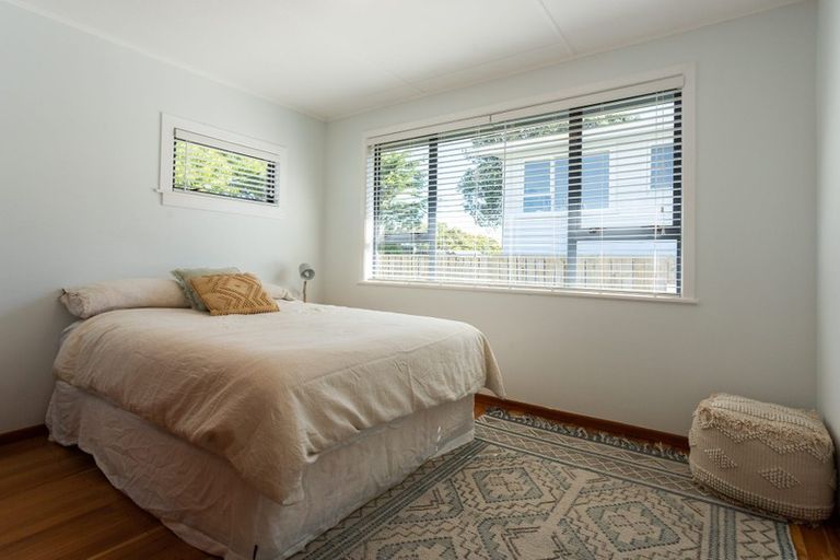 Photo of property in 215 Omata Road, Spotswood, New Plymouth, 4310