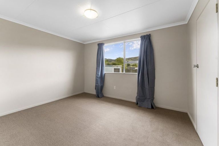 Photo of property in 17 Antimony Crescent, Cromwell, 9310