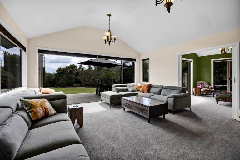 Photo of property in 318 Rugby Road, Tariki, Inglewood, 4388