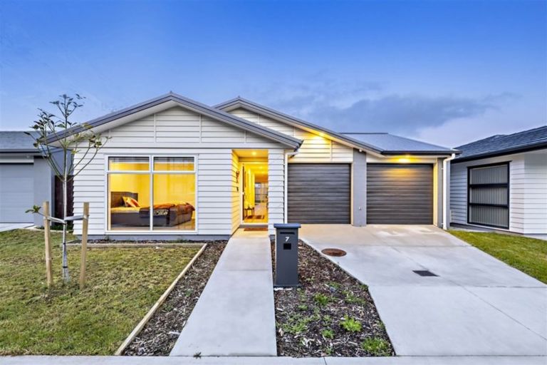 Photo of property in 7 Rere Close, Takanini, 2112