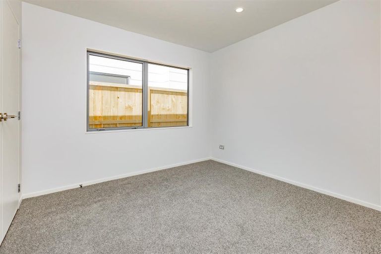 Photo of property in 38 Clayden Shuttleworth Street, Papakura, 2110
