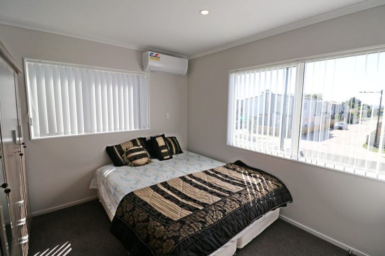 Photo of property in 23 Bukem Place, Favona, Auckland, 2024