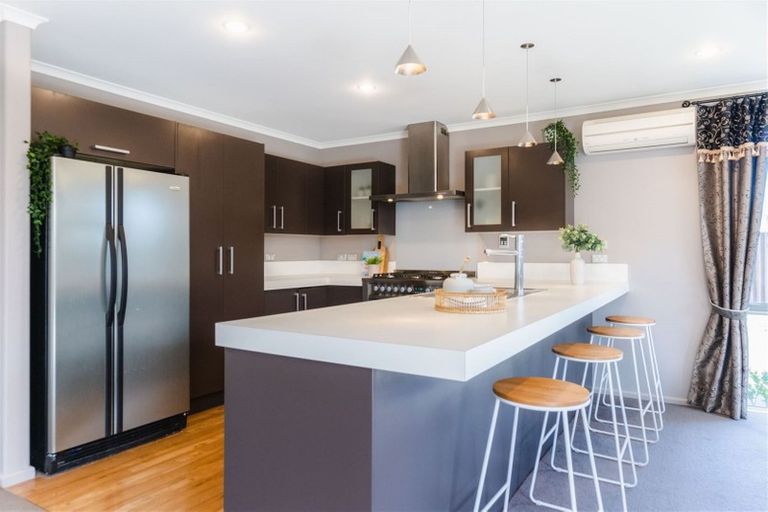 Photo of property in 5 O'dea Place, Burnside, Christchurch, 8053