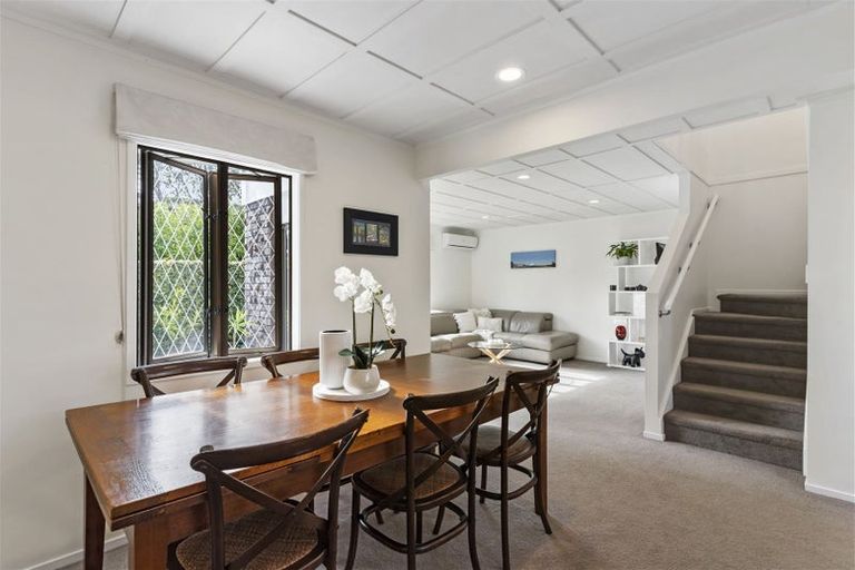 Photo of property in 22b Church Street, Northcote Point, Auckland, 0627