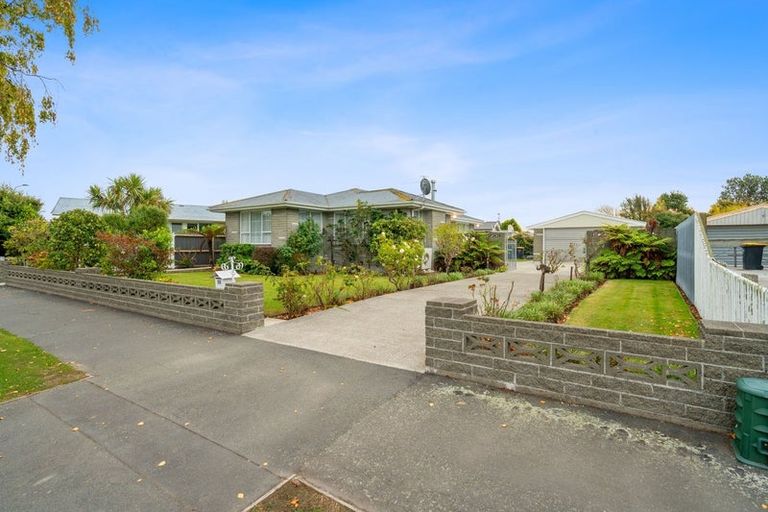 Photo of property in 51 West-watson Avenue, Hillmorton, Christchurch, 8025