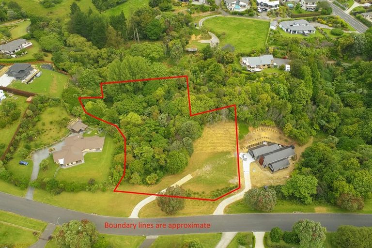 Photo of property in 12 Oceana Drive, Welcome Bay, Tauranga, 3175