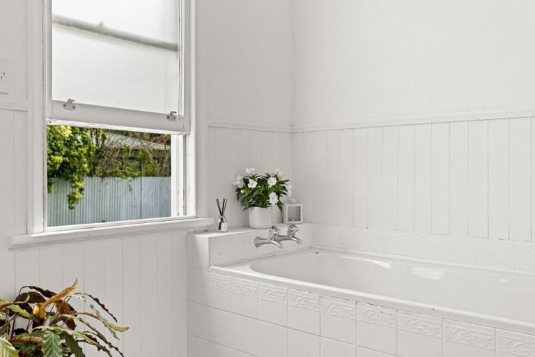 Photo of property in 11b Peakes Road, Saint Johns Hill, Whanganui, 4501