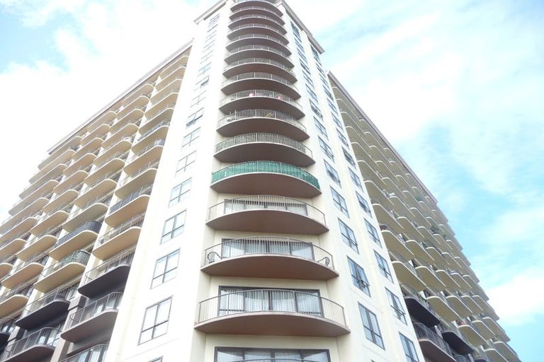 Photo of property in The Rennaissance, 14f/18 Ronwood Avenue, Manukau, Auckland, 2104