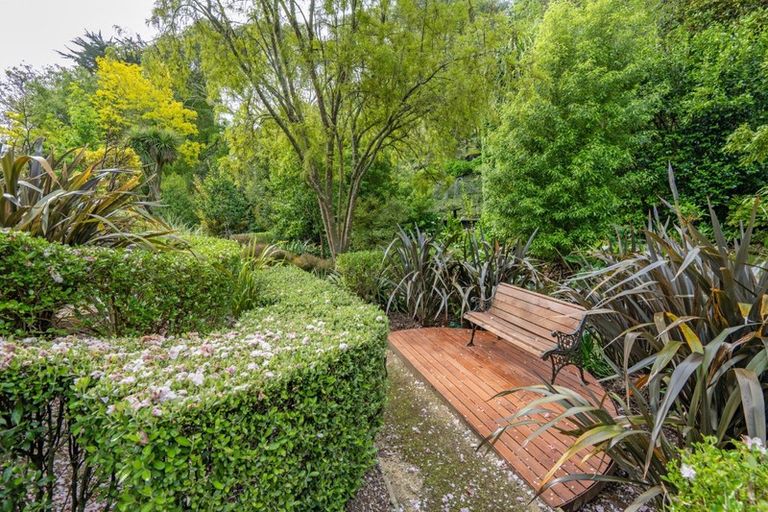 Photo of property in 51 Greenwood Road, Havelock North, 4130
