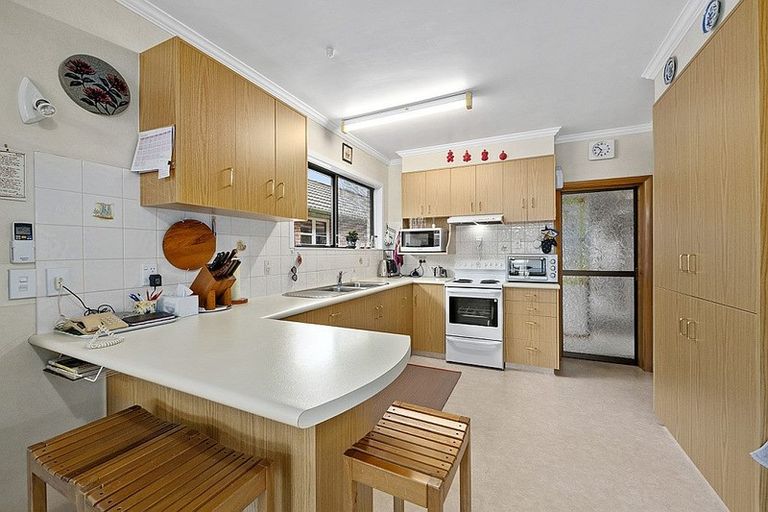 Photo of property in 162 Mcleod Street, Elderslea, Upper Hutt, 5018