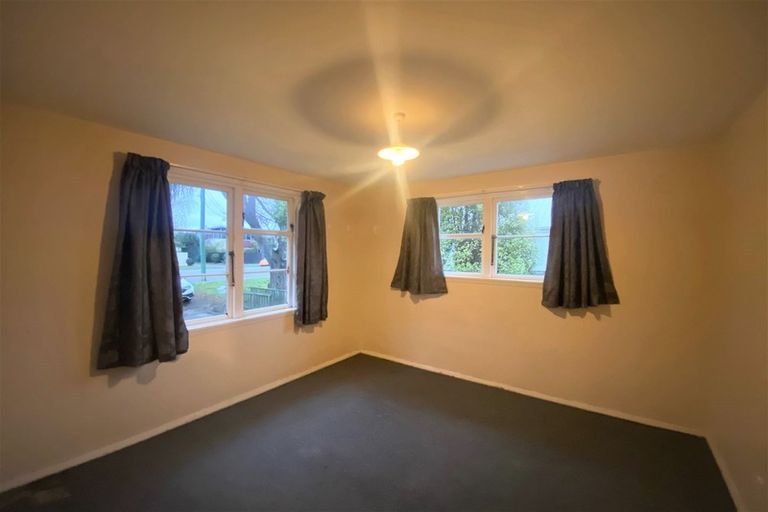 Photo of property in 5 Brookside Terrace, Bryndwr, Christchurch, 8053