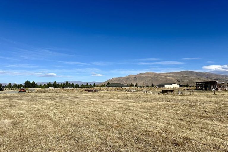 Photo of property in 38 Temple Drive, Twizel, 7901