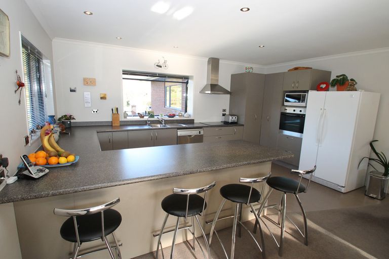 Photo of property in 10 Douglas Street, Allanton, Mosgiel, 9092