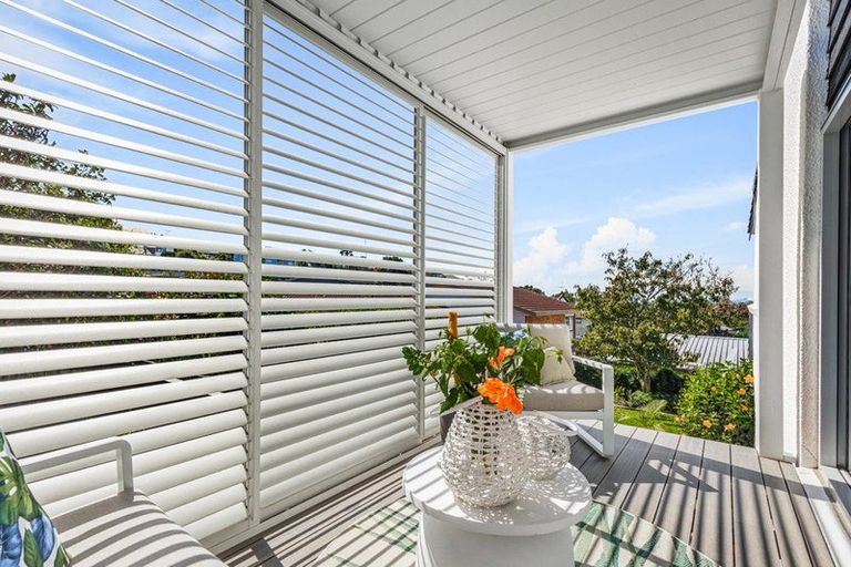 Photo of property in 25 Maxwelton Drive, Mairangi Bay, Auckland, 0630