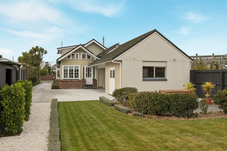 Photo of property in 17 Beckenham Street, Sydenham, Christchurch, 8023