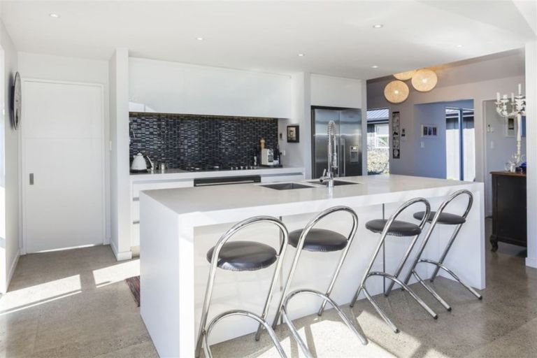 Photo of property in 14 Atkinsons Lane, Pegasus, 7612