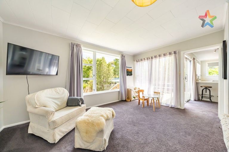 Photo of property in 54 Kairimu Street, Stokes Valley, Lower Hutt, 5019