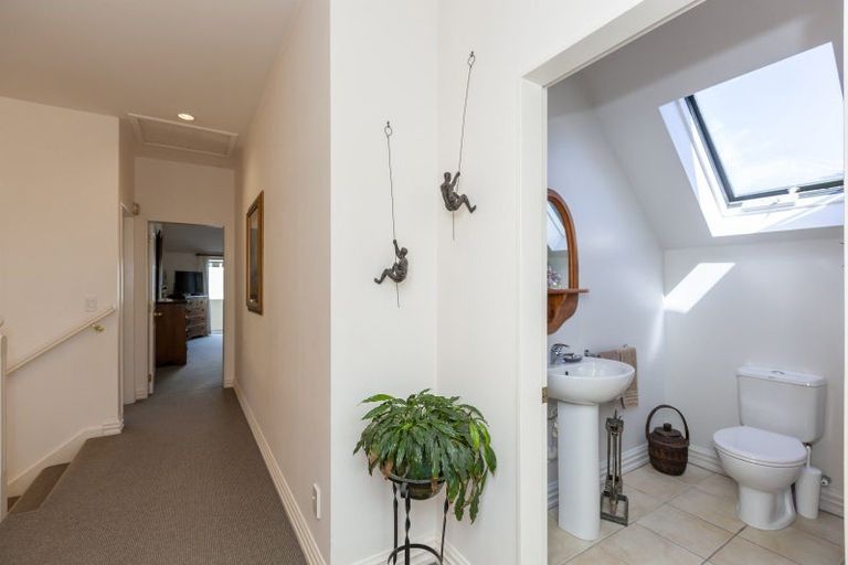 Photo of property in 5a Willow Grove, Raumati Beach, Paraparaumu, 5032