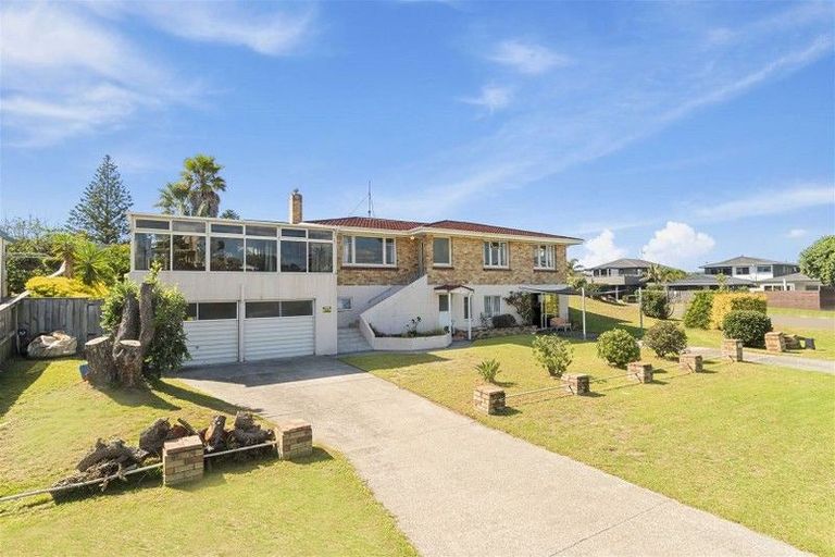 Photo of property in 35 Muricata Avenue, Mount Maunganui, 3116