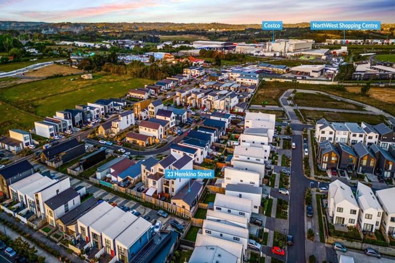 Photo of property in 23 Herekino Street, Westgate, Auckland, 0814