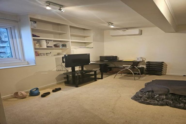 Photo of property in 48 Cunliffe Street, Johnsonville, Wellington, 6037