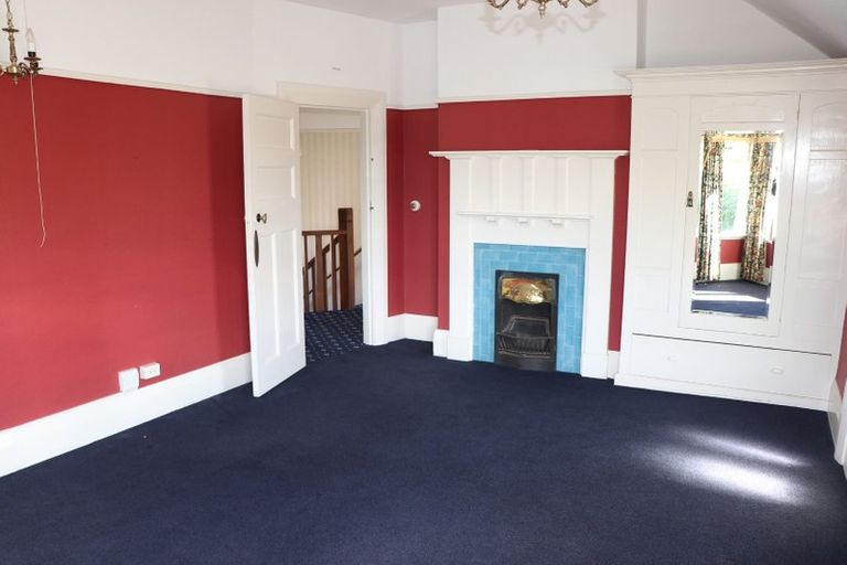 Photo of property in 22 Valpy Street, Saint Clair, Dunedin, 9012