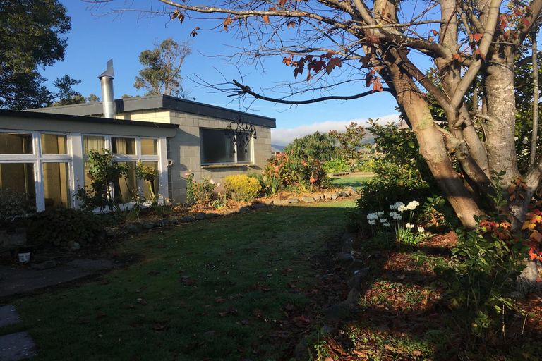 Photo of property in 243 High Street, Waimate, 7978