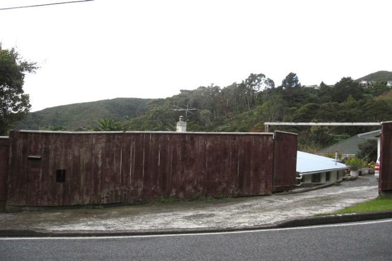 Photo of property in 107 Seddon Street, Naenae, Lower Hutt, 5011