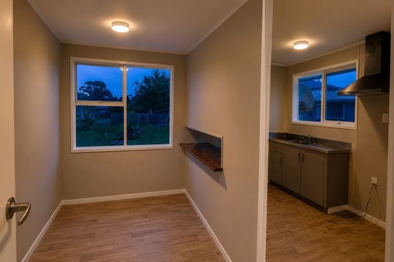 Photo of property in 6a Maitland Place, Favona, Auckland, 2024
