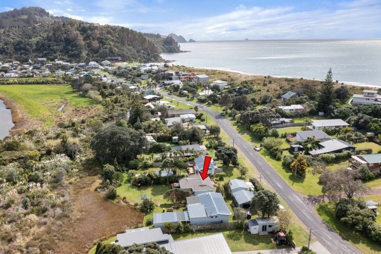 Photo of property in 153 Ocean Beach Road, Tairua, 3508
