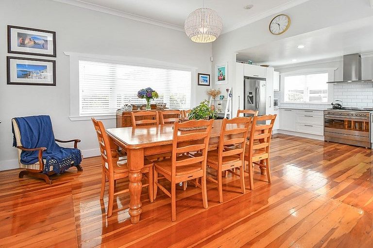 Photo of property in 2/39 Halsey Road, Manurewa, Auckland, 2102