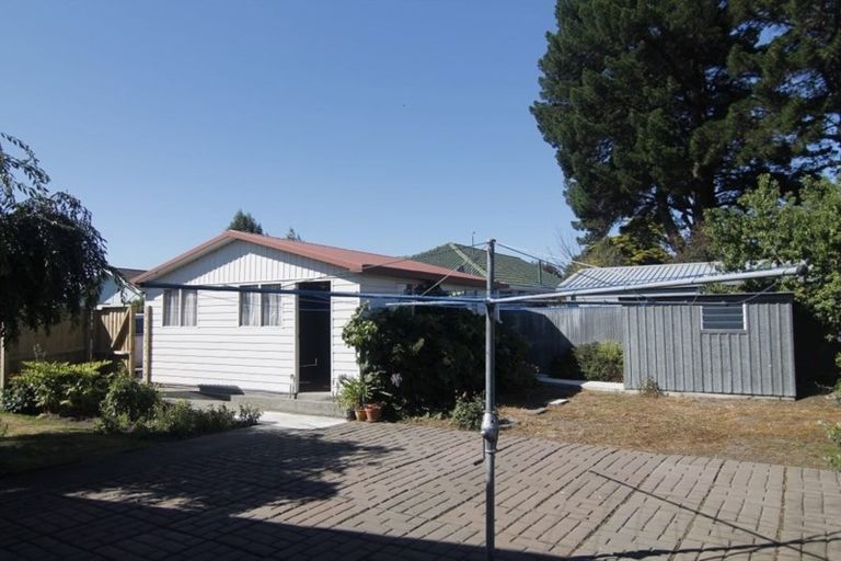 Photo of property in 112 Hay Street, Bromley, Christchurch, 8062