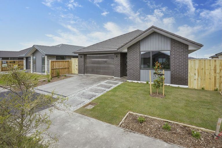 Photo of property in 82 Avanda Avenue, Rolleston, 7615