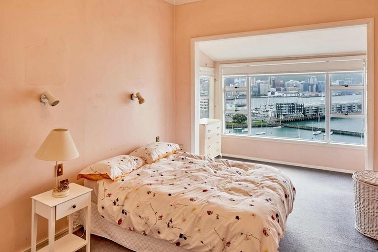 Photo of property in 20 Mcfarlane Street, Mount Victoria, Wellington, 6011