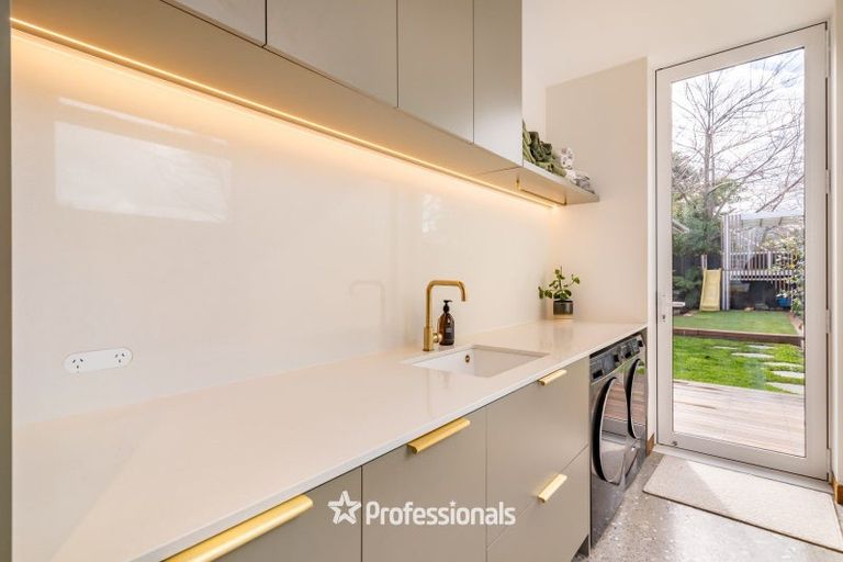 Photo of property in 32 Stellin Street, Boulcott, Lower Hutt, 5011