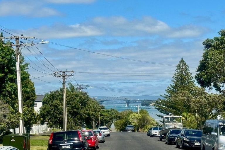 Photo of property in 53 Aramoana Avenue, Devonport, Auckland, 0624